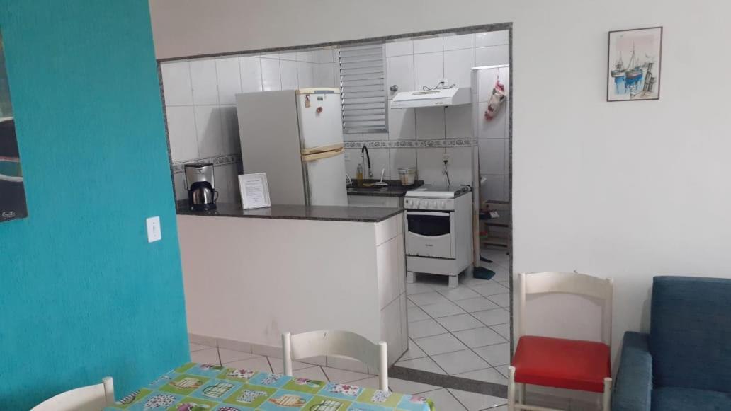 Apartamento Frente A Praia Peruíbe Buitenkant foto